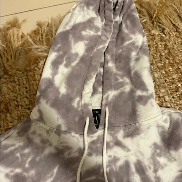 Forever 21 tie dye hoodie - Picture 5 of 9